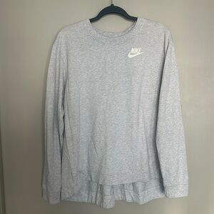 Nike hi-lo hen sweatshirt